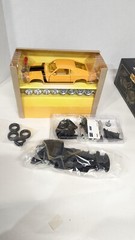 Maisto 1970 Ford Boss Mustang Die cast Metal Model Kit And Complete Car/2