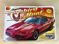 Started ~ 1982 MPC 1:25 Scale Model Kit PONTIAC FIREBIRD T-ROOF #1-0832 AS-IS