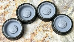 1/24 Scale: 24-Inch “Smoothies W/ ‘65 Chevy C10 Caps” Wheels And Tires; Resin