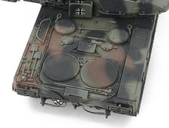 TAMIYA 1/48 MILITARY MINIATURE SERIES No.107 GERMAN TANK LEOPARD 2 A7V KIT 32607