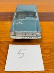 1965 Ford Galaxie 500 XL Dealership Promo Car 1:25 SCALE 8.25×3″