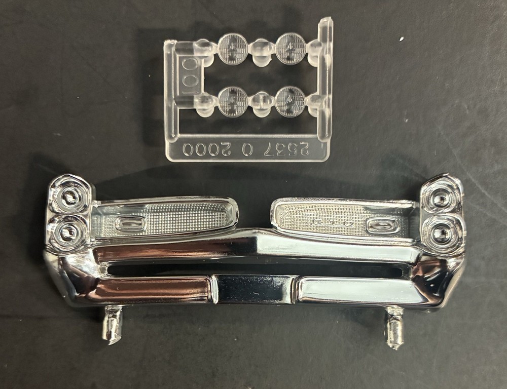 66 GTO GRILL /BUMPER, HEADLIGHT LENSES 172 1632 Revell Model Car Parts COMBINE