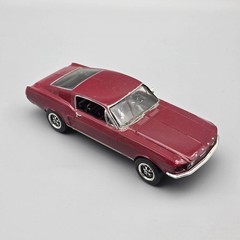1968 Ford Mustang 1/25 Built Model Car Parts Diorama Display Glued Hood