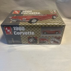 AMT 1960 Chevrolet Corvette 1/25 Plastic Car Model Kit 31910 Free Shipping