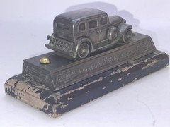Metal 1932 Chevrolet BA Confederate Sedan Promo Desk Display 1/56 on Wood Base