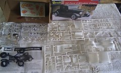 1:25 Revell 87-7605 Awesome 1932 Ford 3 window coupe molded in white plastic 96