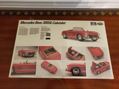 TESTORS ITALERI MERCEDES BENZ 300SL CABRIOLET 1:24 SCALE MODEL KIT- SEALED BOX