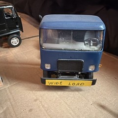Mack Peterbilt 359 Kenworth GMC Custom Tractor Trailer Large Lot 1:25 Forklift