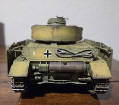Built 1/35 German Panzer IV Medium Tank