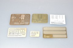 Trumpeter 1/35 01523 Flakvierling 38 Sd.Kfz.7/1 Early Version