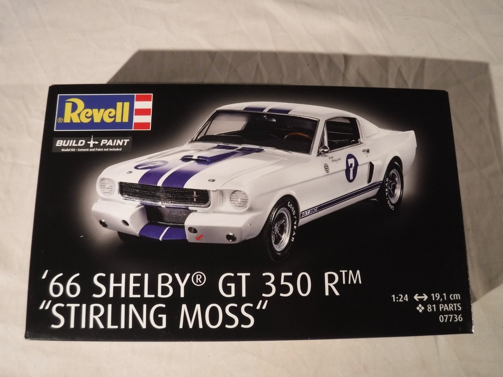 1/24 Revell ’66 Shelby GT 350 R Stirling Moss Driver Sealed Box # 07736