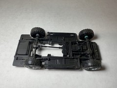 Monogram Snaptite Ford Bronco 1/32 Model Kit #1077 1991 (STARTED / PARTS KIT)