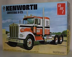 AMT KENWORTH CONVENTIONAL W-925 1021/06 ⭐PARTS⭐ AIR RIDE SEAT ASMBLY+MORE 1:25