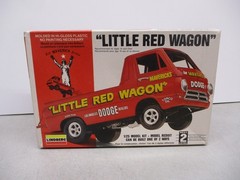 Lindberg Little Red Wagon 1/25