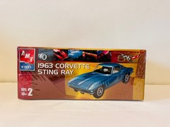 Sealed AMT 1963 CORVETTE STINGRAY 50 years 1:25 scale Model Kit #31812