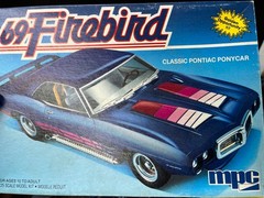 MPC 0750 1969 Pontiac Firebird vintage Car Model KIT 1/25 McM Niob