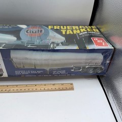 AMT Fruehauf Tanker Semi-Trailer 1/25 Model Kit T531 Union 76 Gulf SEALED 1972