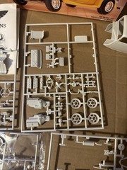 AMT 1934 Ford Two-Door Sedan Two In One Stock Custom 1/25 Model Kit Open box