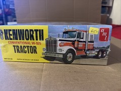 (BOXDMG) AMT 1/25 Kenworth W-925 Conventional Model Kit Big Rig Reissue AMT1021