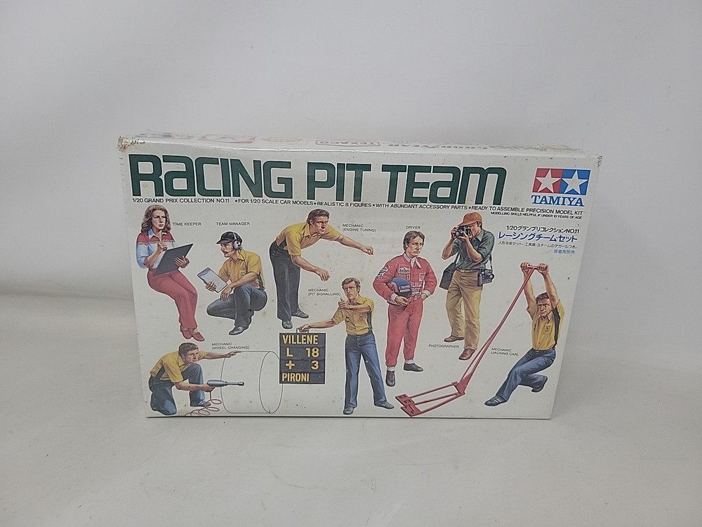 SEALED TAMIYA RACING PIT TEAM / 1/20 Grand Prix Collection #11 / kit No 2011