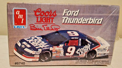 AMT #9 Coors Light Ford Thunderbird Bill Elliott Kit # 6740 Factory Sealed 1:25