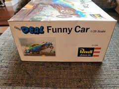 Vintage 1995 Issue “Miss Deal” Funny Car 1:25 Open box Unbuilt complete H-1266