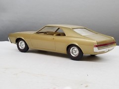 1968 Jo-Han 1:25 AMC Javelin SST Dealer Promo Car Gold Nice Clean Shelf Q3