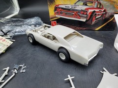 🚦😎🔥AMT # T190 1965 ’65 Oldsmobile 88 Modified Stocker Model Kit 1/25 Scale