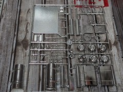 Italeri Truck Shop Plastic Model Accessories 1:24 Scale