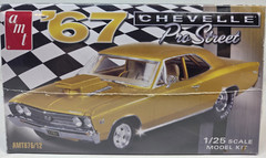AMT 1967 Chevy Chevelle Pro Street 1:25 Scale Model Car Kit #876/12 New Sealed