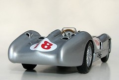 Mercedes Benz Race Racing Car Racer Vintage Le Mans Built Model 24Metal