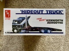 TYRONE MELONE’S KENWORTH “HIDEOUT TRUCK” 1/25 BY AMT AMT1158 SKILL 3 MODEL KIT