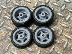 1/24 Scale: 21/20 Inch “Shelby GT350 Magstar” Wheels W/ Wide Rear Street Tires