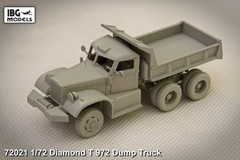 DIAMOND T-972 DUMP TRUCK (BRITISH ARMY MKGS) 1/72 IBG
