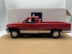 AMT ERTL Dealer Promo Car 1994 Dodge Ram 2500 Pick Up Flame Red/Silver #6194