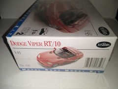 Testors 135 RED DODGE VIPER RT/10 Metal body KIT 1/43 sealed package