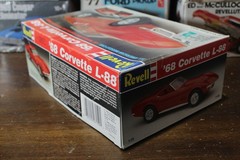 Revell 68 Chevy Corvette L-88 Sealed Inside 1/25