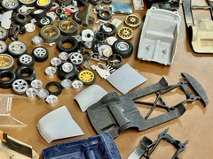 VINTAGE JUNKYARD LOT MODEL CAR TIRES WHEELS RAT ROD CAR PARTS PROJECT REPAIR