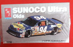 STERLING MARLIN / TERRY LABONTE SUNOCO OLDSMOBILE WINSTON CUP STOCK CAR AMT 6738