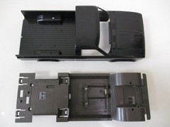 SHIPPING FREE VINTAGE NICHIMO 1/20 #MC-2043 TOYOTA “HILUX THE BLACK SR” KIT NIB