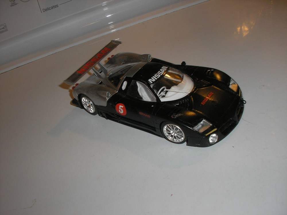 Tamiya 1/24 Nissan R390 GT1 Sports Car Race Car for Parts or Restore Free SHIP