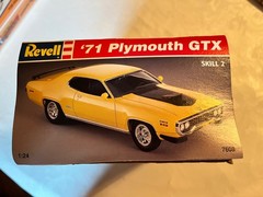 Revell 1/24th Scale Model Kit – ’71 Plymouth GTX