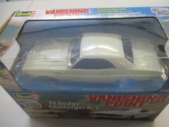 REVELL VANISHING POINT 1970 DODGE CHALLENGER R/T 1:25 DIECAST CAR MODEL ’70 NEW