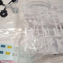 Revell 2149 70 Mustang Boss 429 3 n 1 “Motor City Muscle” Model Kit Open Box