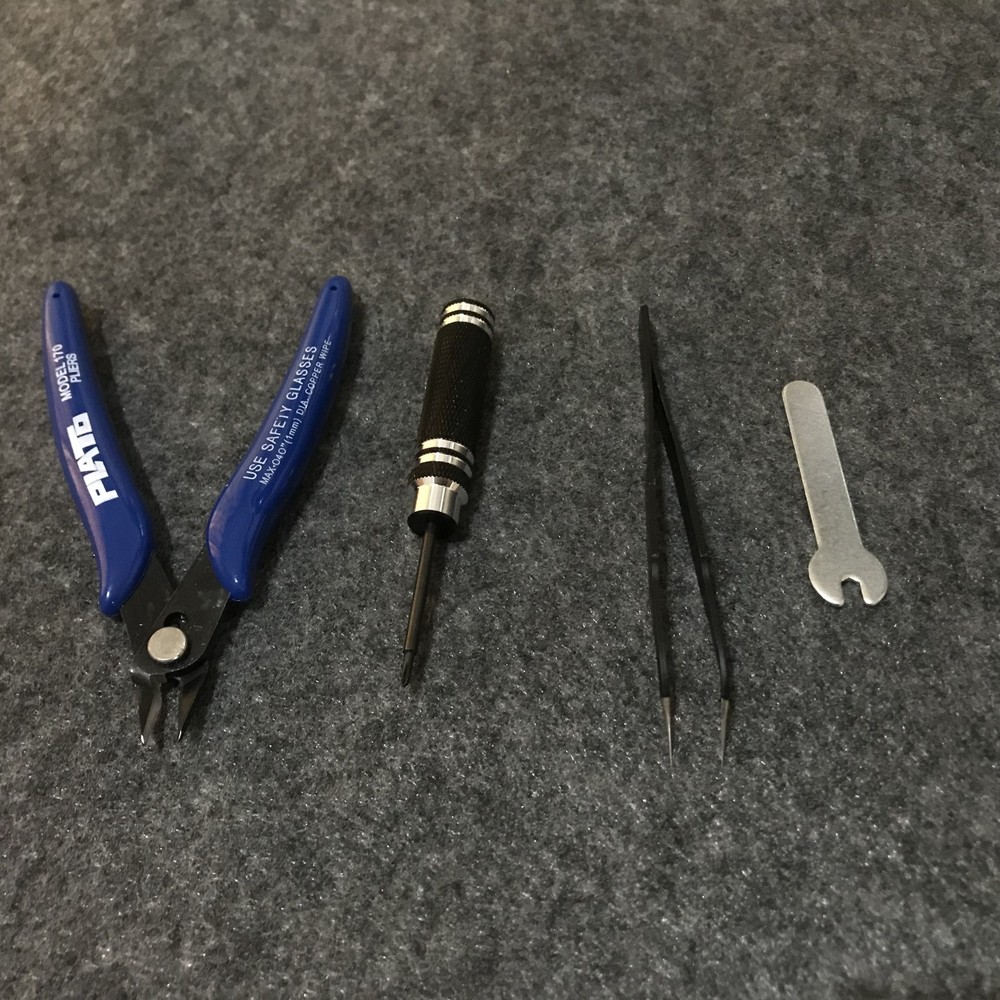 Tamiya Mini 4WD Tool Set Screwdriver Socket Knife Drill Tweezers Craft Tools