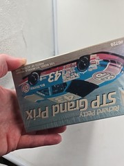AMT 1/25 NASCAR # 43 STP RICHARD PETTY GRAND PRIX NASCAR MODEL KIT # 6728 F/S