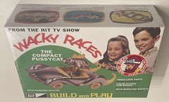 Wacky Races – Compact Pussycat (SNAP) 1/25 Scale Model Kit