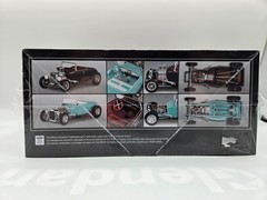 REVELL ’29 FORD MODEL A ROADSTER 1/25 SCALE 2 ‘N 1 KIT NIB
