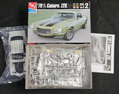 AMT Ertl 1:25 Scale 1970 1/2 Chevy CAMARO Z28 Plastic Kit 30086 Open Bx