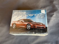 REVELL 2005 CORVETTE C6 HARDTOP FACTORY SEALED INSIDE KIT! CIRCA 2005! VMCP!